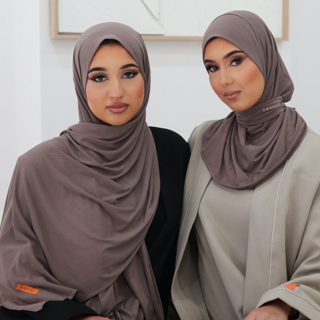 Elegant Cover Taupe